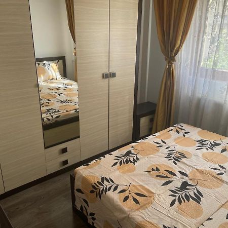 Bucuresti Comfort Apartment Ngoại thất bức ảnh