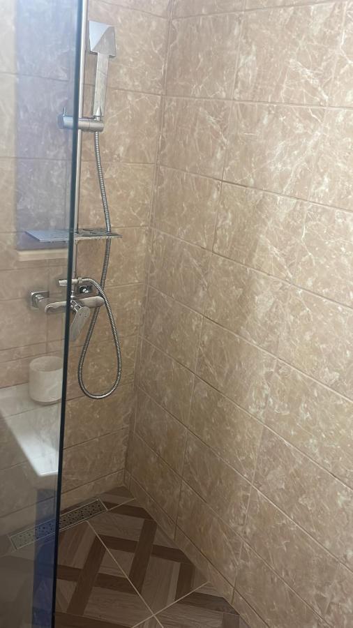 Bucuresti Comfort Apartment Ngoại thất bức ảnh