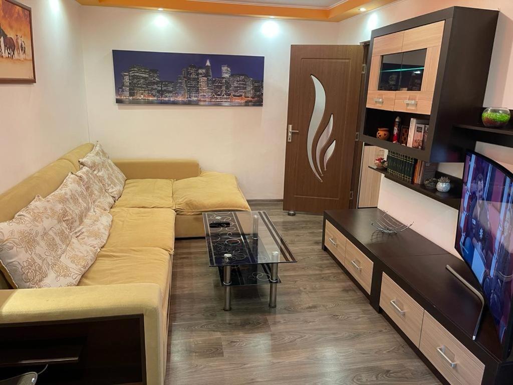 Bucuresti Comfort Apartment Ngoại thất bức ảnh